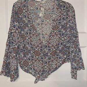Aeropostale Floral Crop tie front bell sleeves